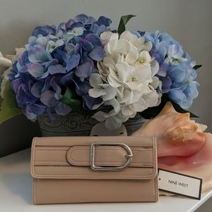 NINE WEST wallet